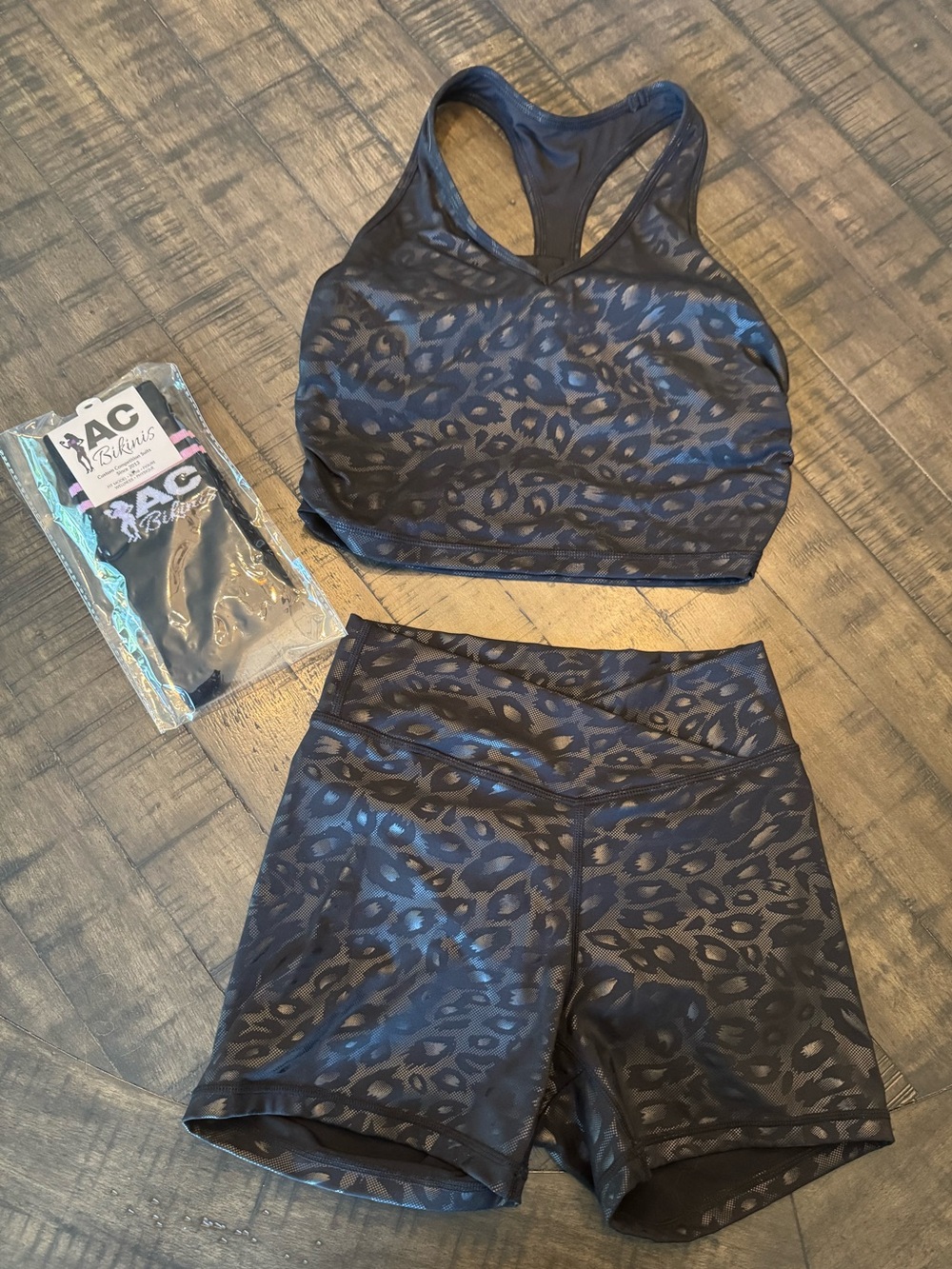 Discontinued Black Cheetah Activewear Set M Top / S Shorts + NEW Posing Socks